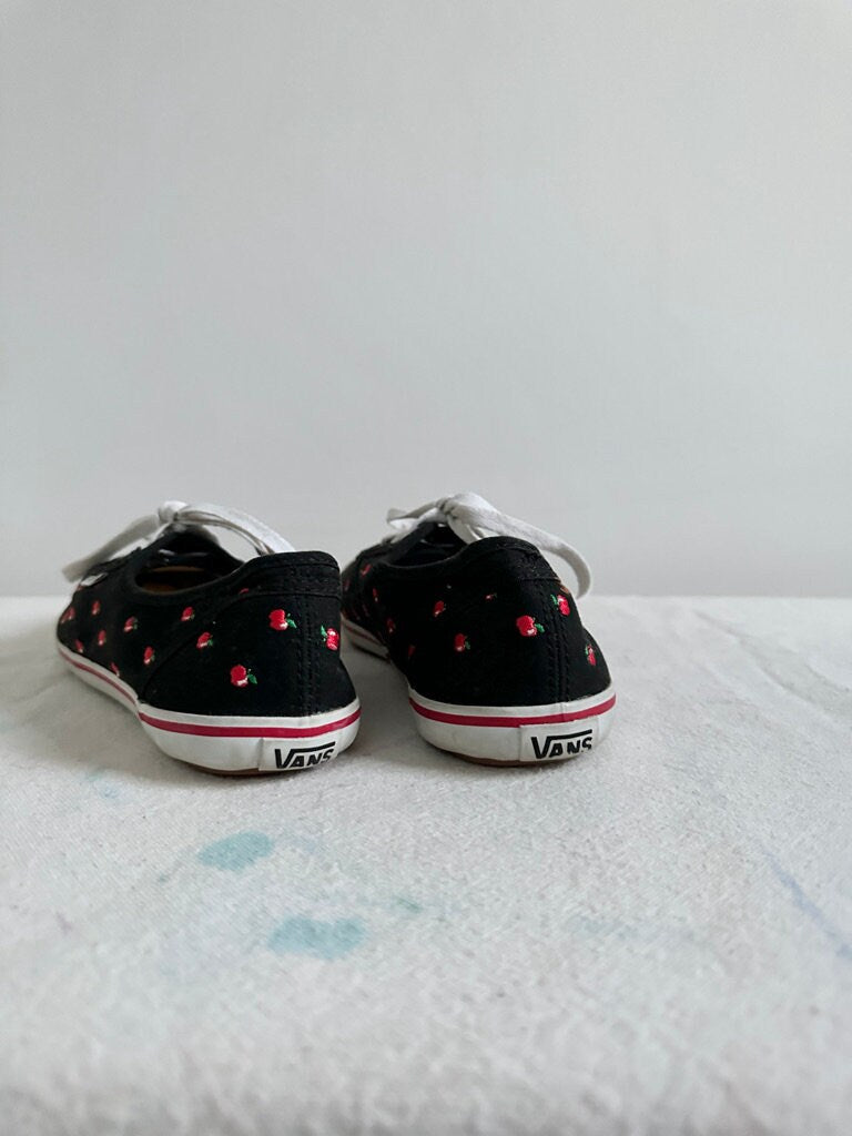 Rare 70s embroidered Vans