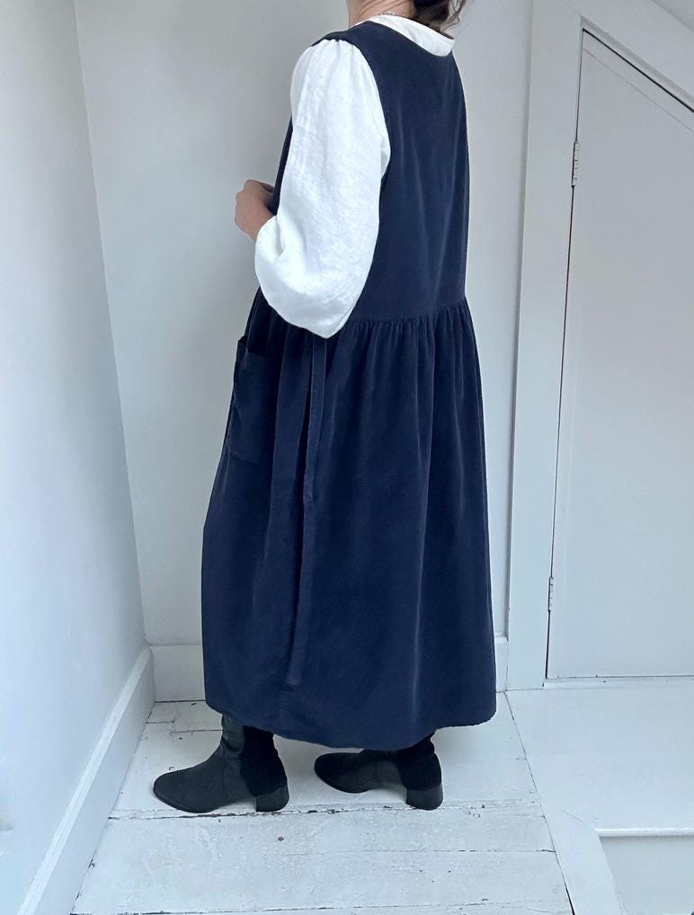 Minimalist corduroy chore jumper in Navy