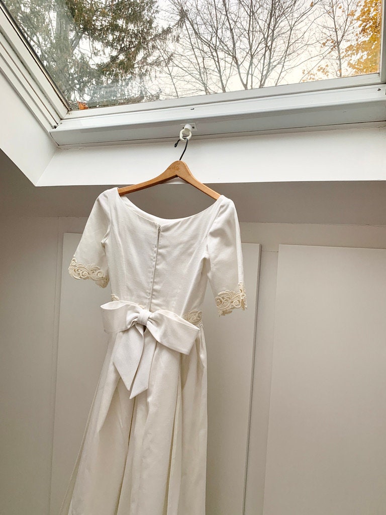 1960s linen wedding gown by Murray Hamburger