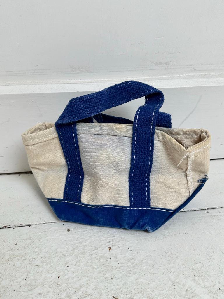 LL Bean mini boat and tote with lupine pocket